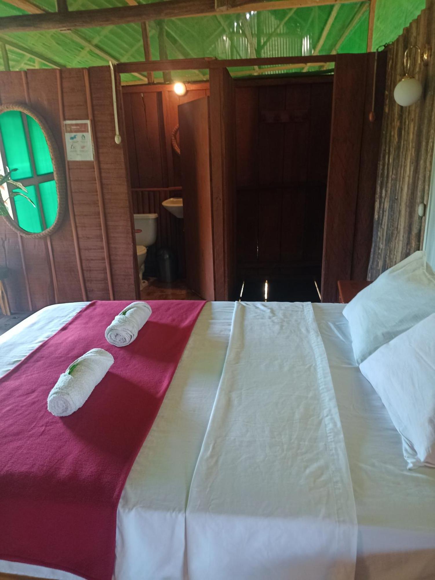 Casa Kukama Lodge Ікітос Екстер'єр фото