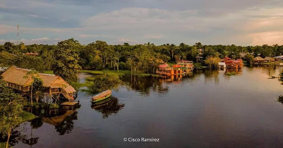 Casa Kukama Lodge Ікітос Екстер'єр фото